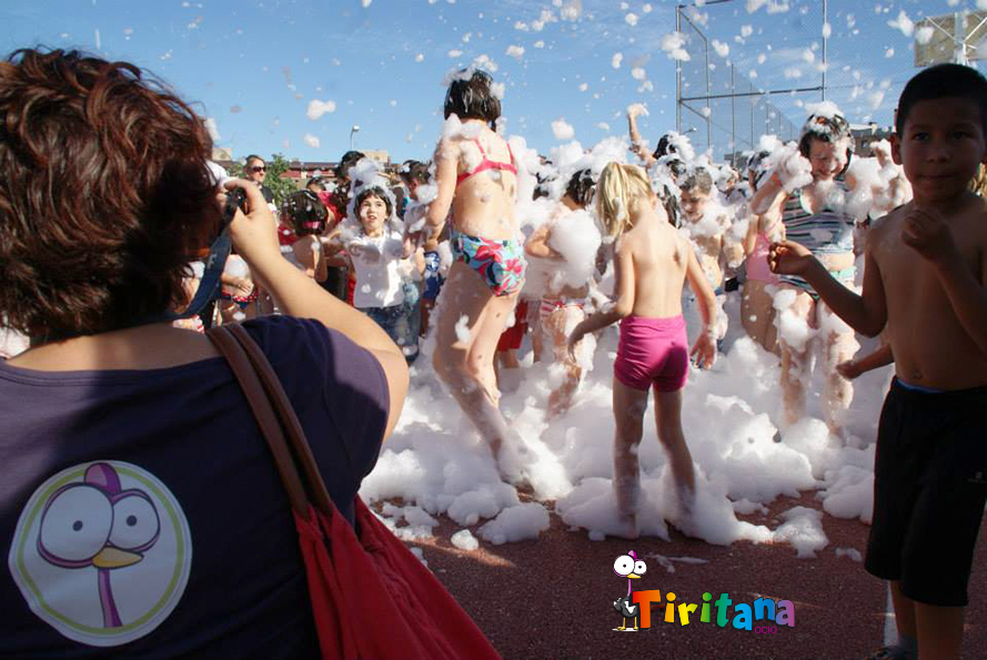 TIRITANA EN LA FIESTA DE FIN DE CURSO DEL C.E.I.P. «CASTRA CAECILIA»