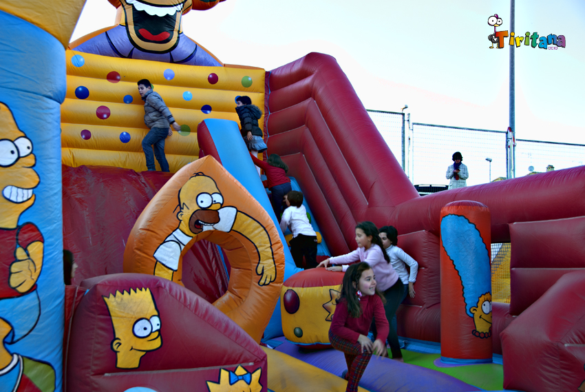 FIESTA DE NAVIDAD DEL AMPA DEL CEIP «CASTRA CAECILIA»